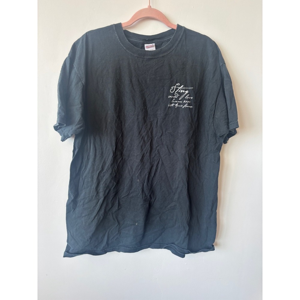 Vintage y2k Sting Sacred Love Summer‎ 2004 Tour Crew T Shirt XL Police Band
